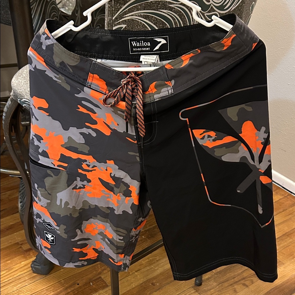 Wailoa Surf Men's Camouflage Board Shorts - Hawaiian Sovereignty